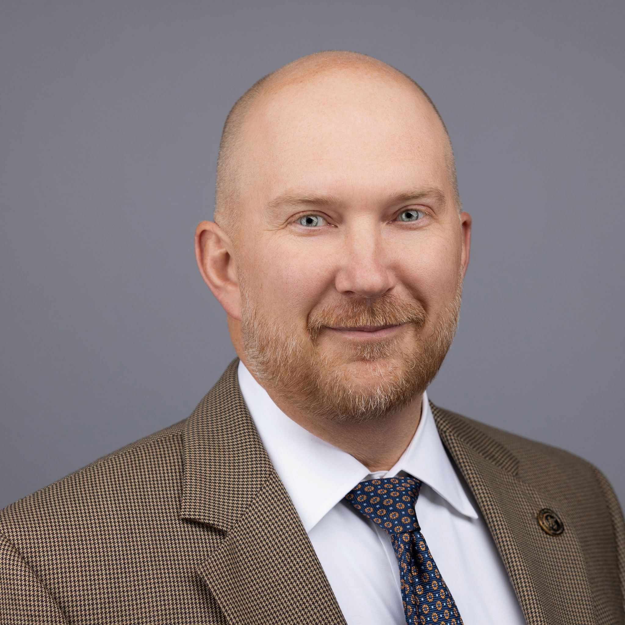 Evan Vass Grey Crop Web